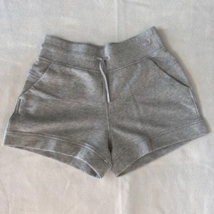 Lululemon gray shorts size 6